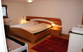 Zentrumsnahe u. Kinderfreu. Ferienwohnung mit 86m²